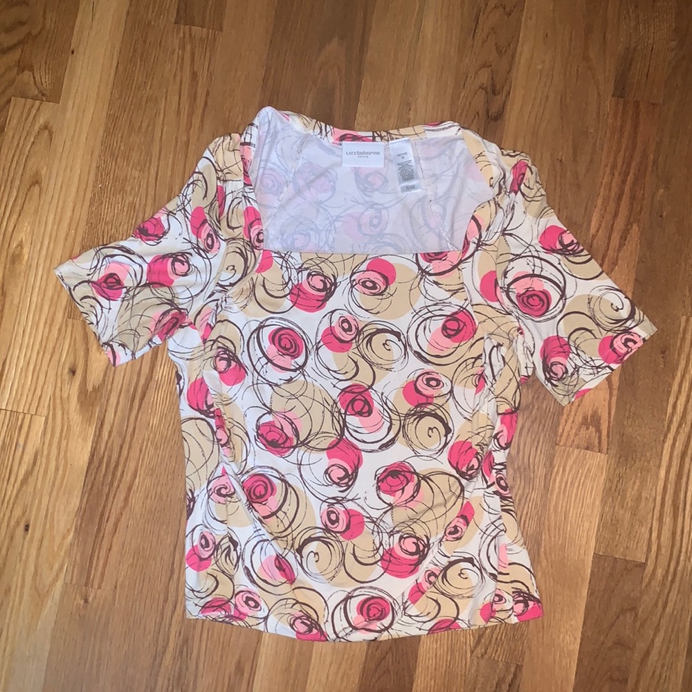 Scoop neck Tee